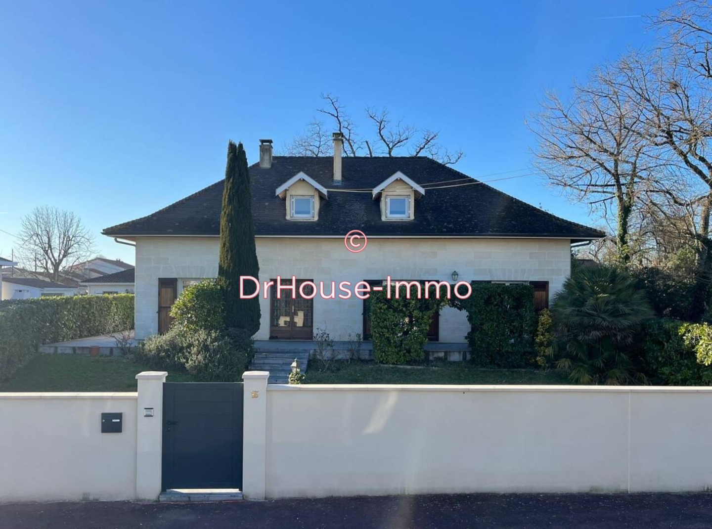 Maison 7 pièces de 149 m² - Villenave-d'Ornon (33140)