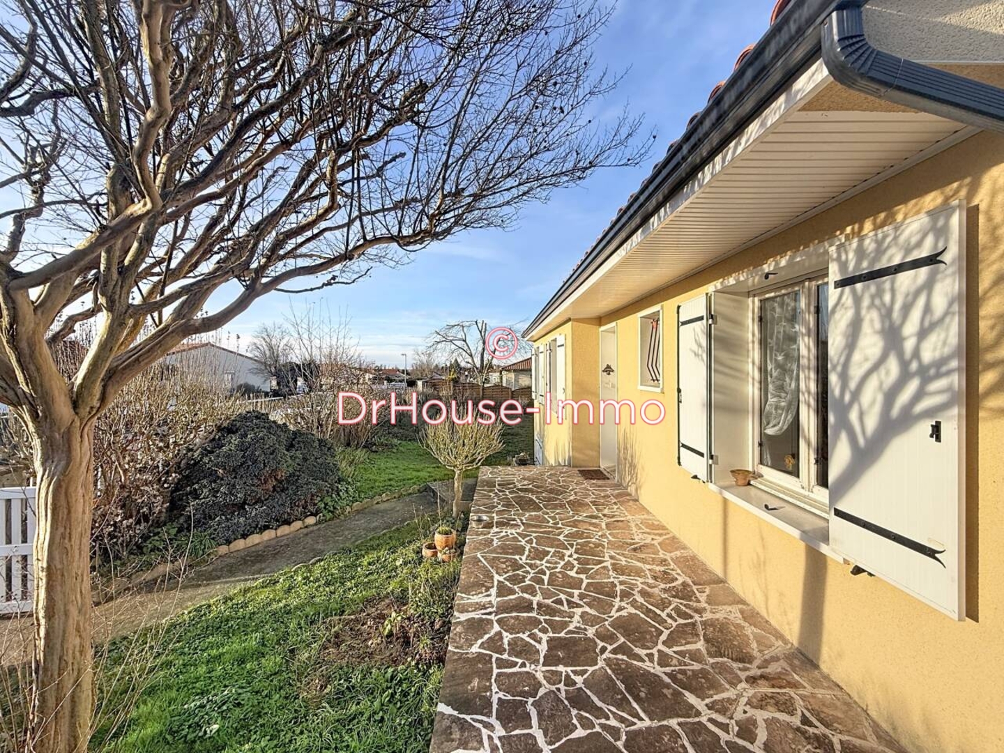 Maison 5 pièces de 91 m² - La Rochefoucauld en angoumois (16110)