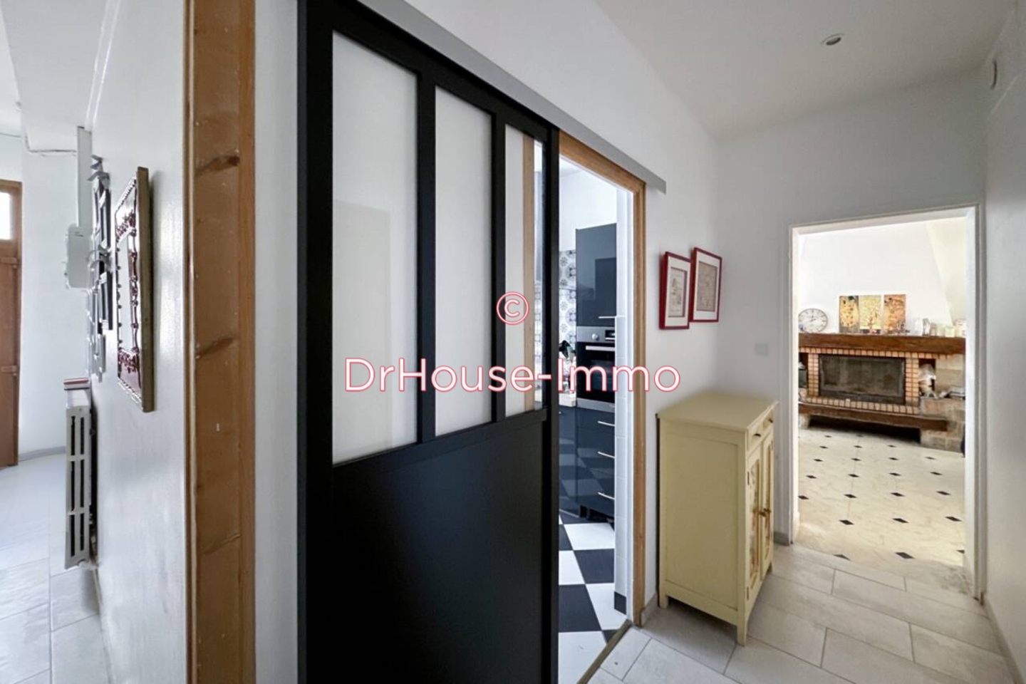 Maison 4 pièces de 137 m² - Charly-sur-Marne (02310)