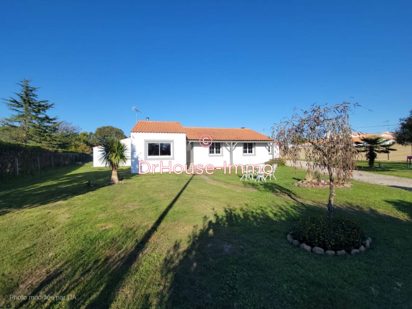 Maison 8 pièces de 148 m² - La Garnache (85710)