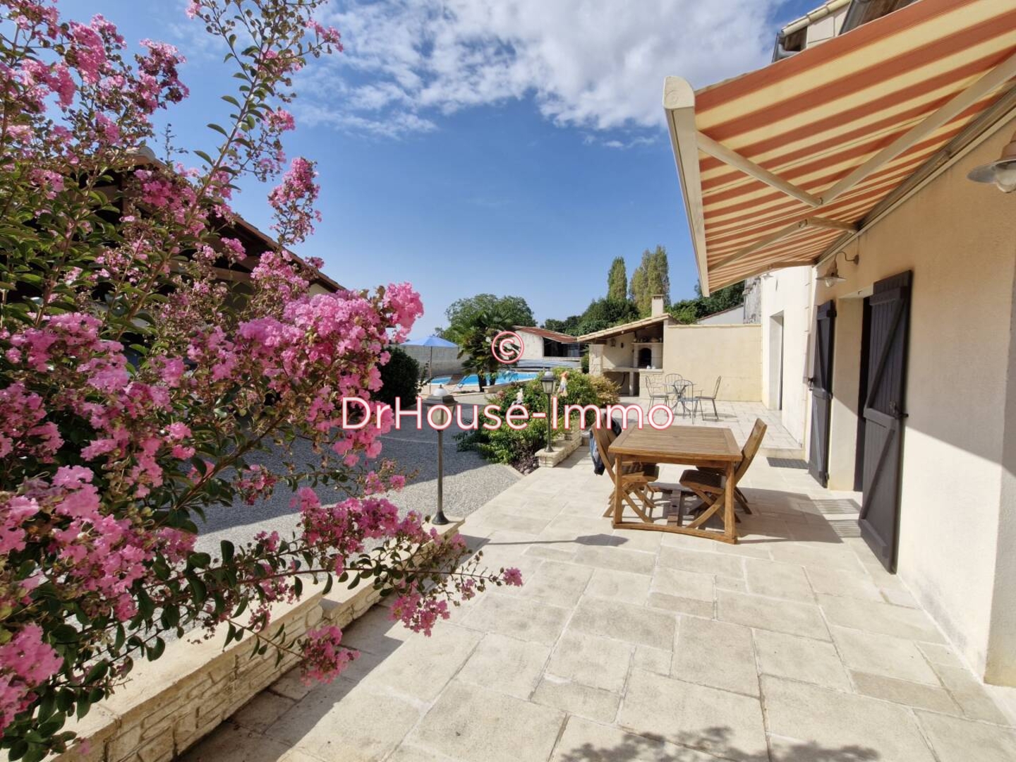 Maison 4 pièces de 155 m² - Chauray (79180)