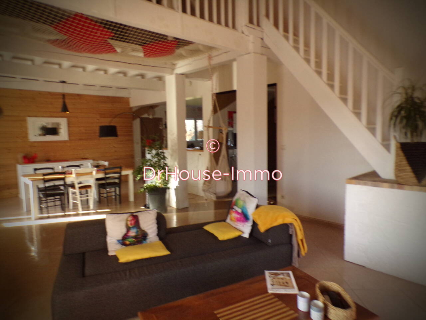 Maison 6 pièces de 179 m² - Peyrole (81310)