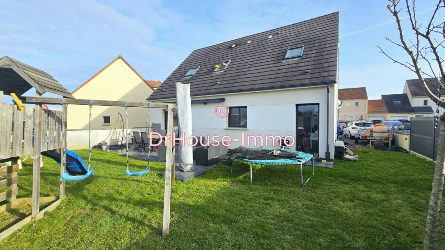 Maison 6 pièces de 134 m² - Neufmoutiers-en-Brie (77610)