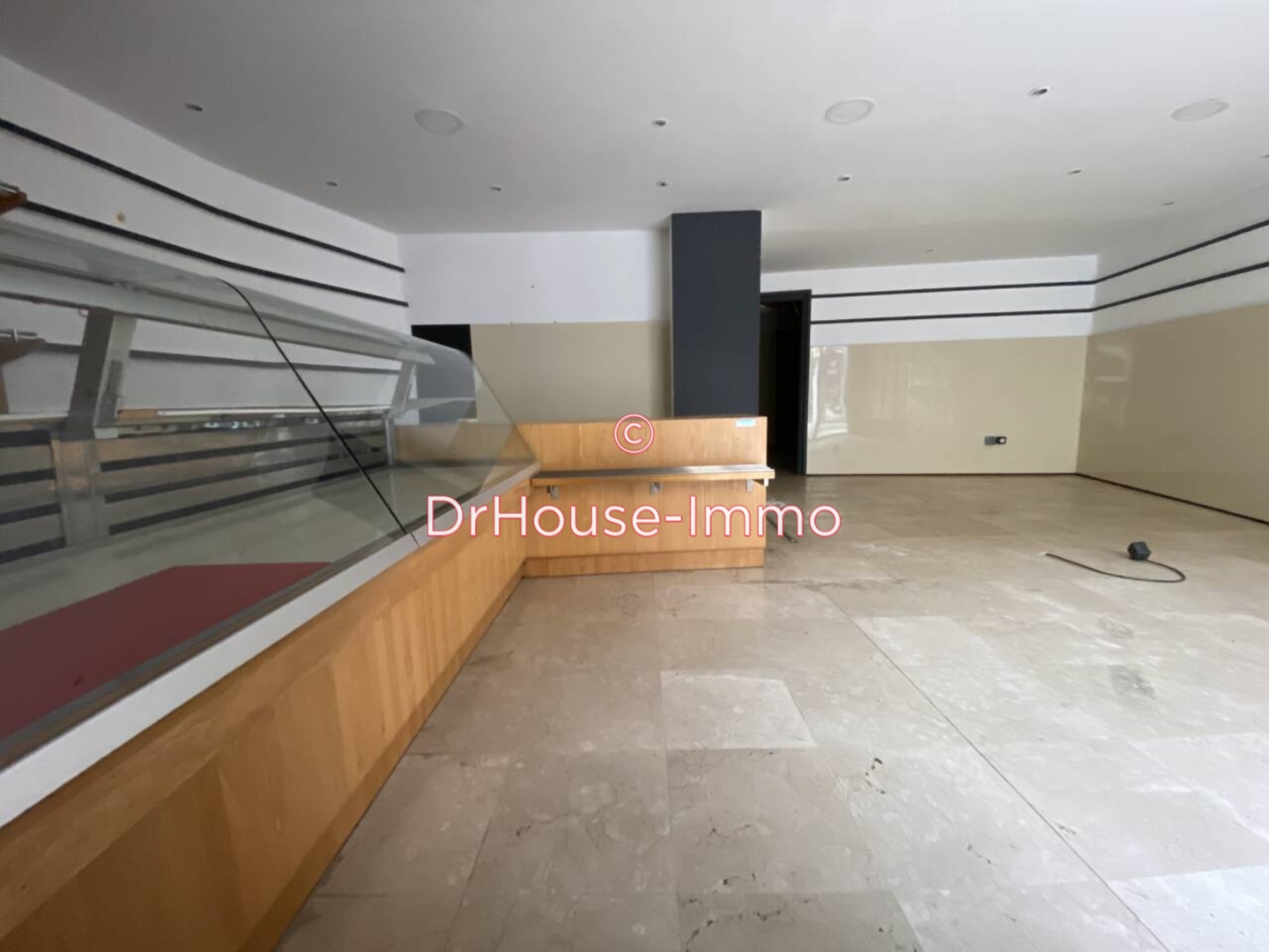 Maison 5 pièces de 147 m² - Saint-Laurent-d'Aigouze (30220)