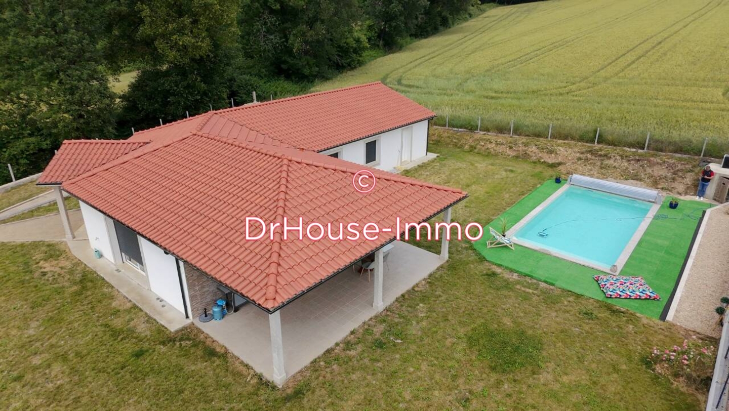 Maison 5 pièces de 137 m² - Périgueux (24000)