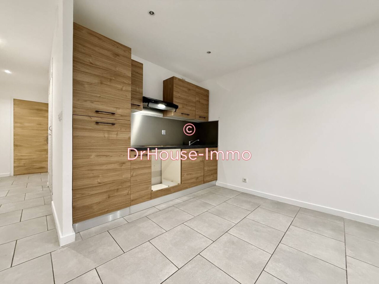 Appartement 2 pièces de 45 m² - Saint-Cyprien (66750)