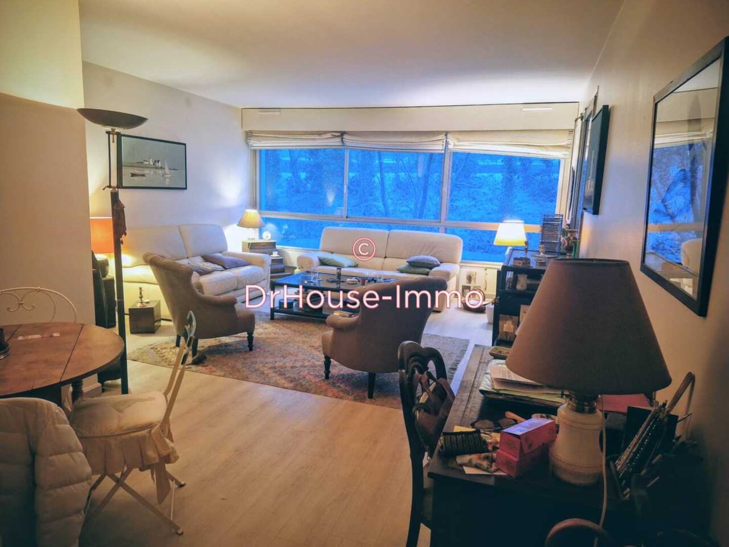 Appartement 4 pièces de 85 m² - Paris (75015)