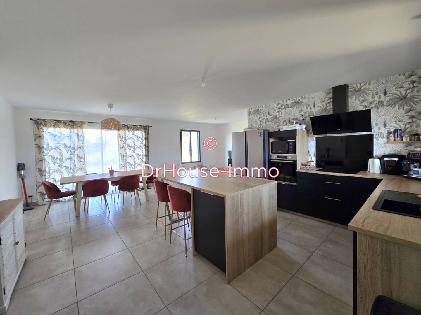 Maison 3 pièces de 82 m² - Sainte-Néomaye (79260)