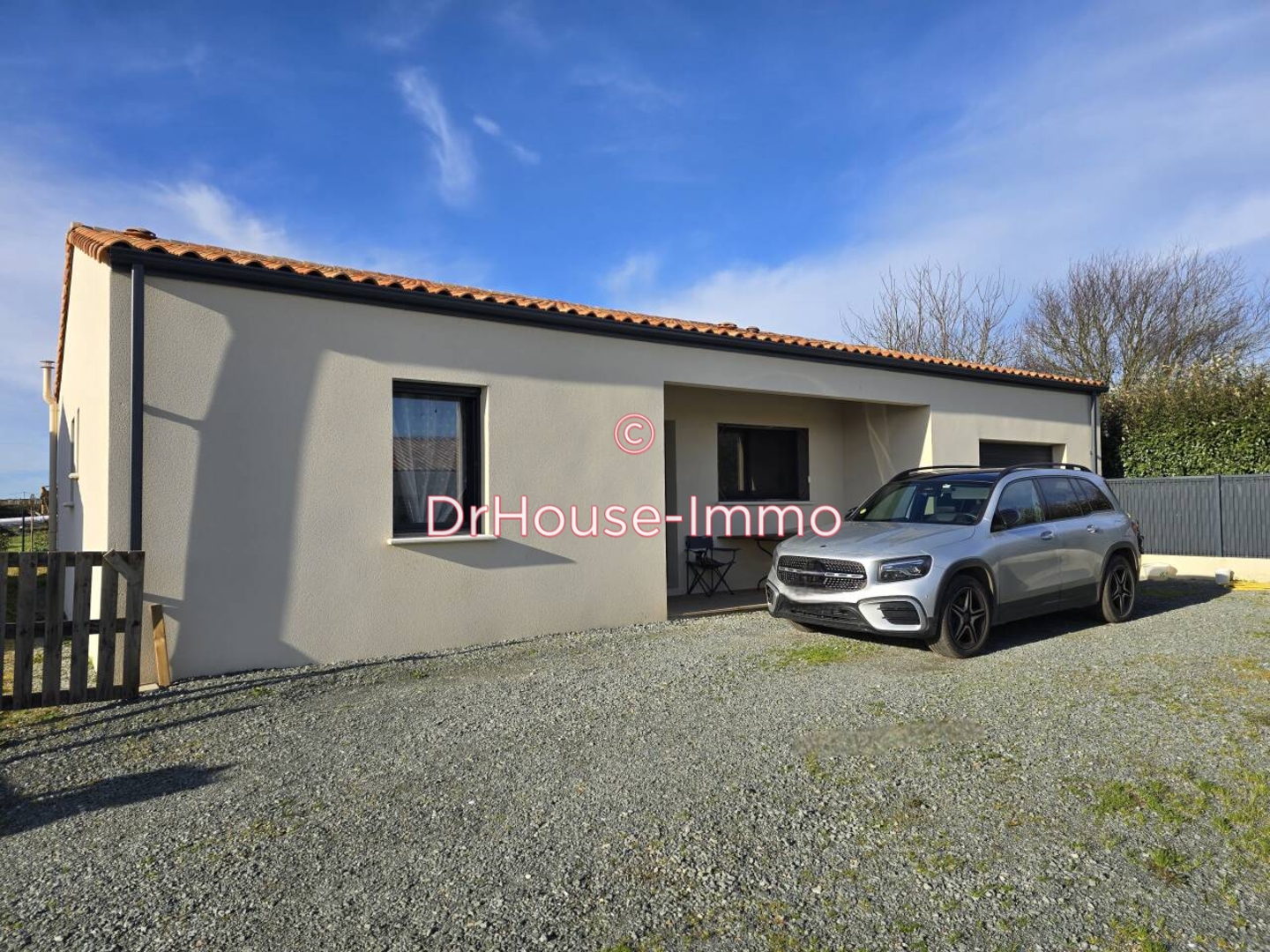 Maison 3 pièces de 82 m² - Sainte-Néomaye (79260)