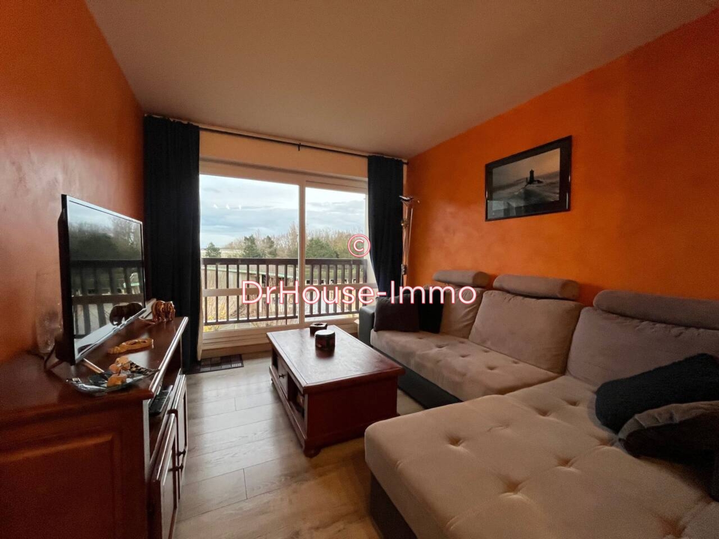 Appartement 2 pièces de 44 m² - Courseulles-sur-Mer (14470)