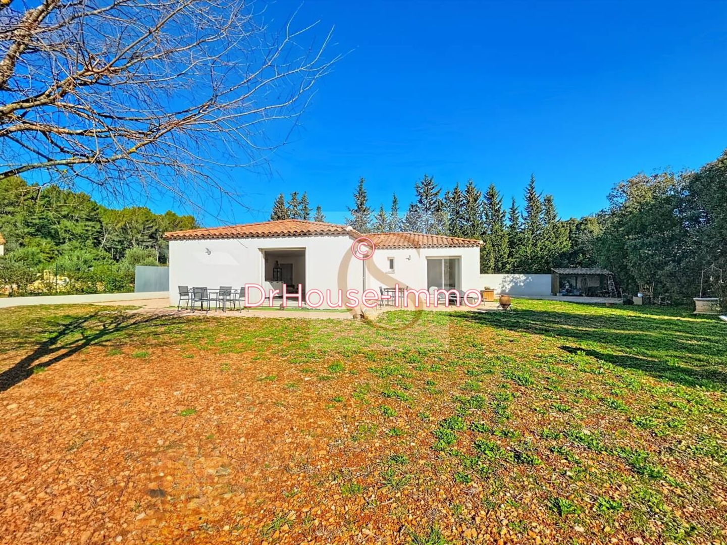 Maison 4 pièces de 115 m² - Cotignac (83570)