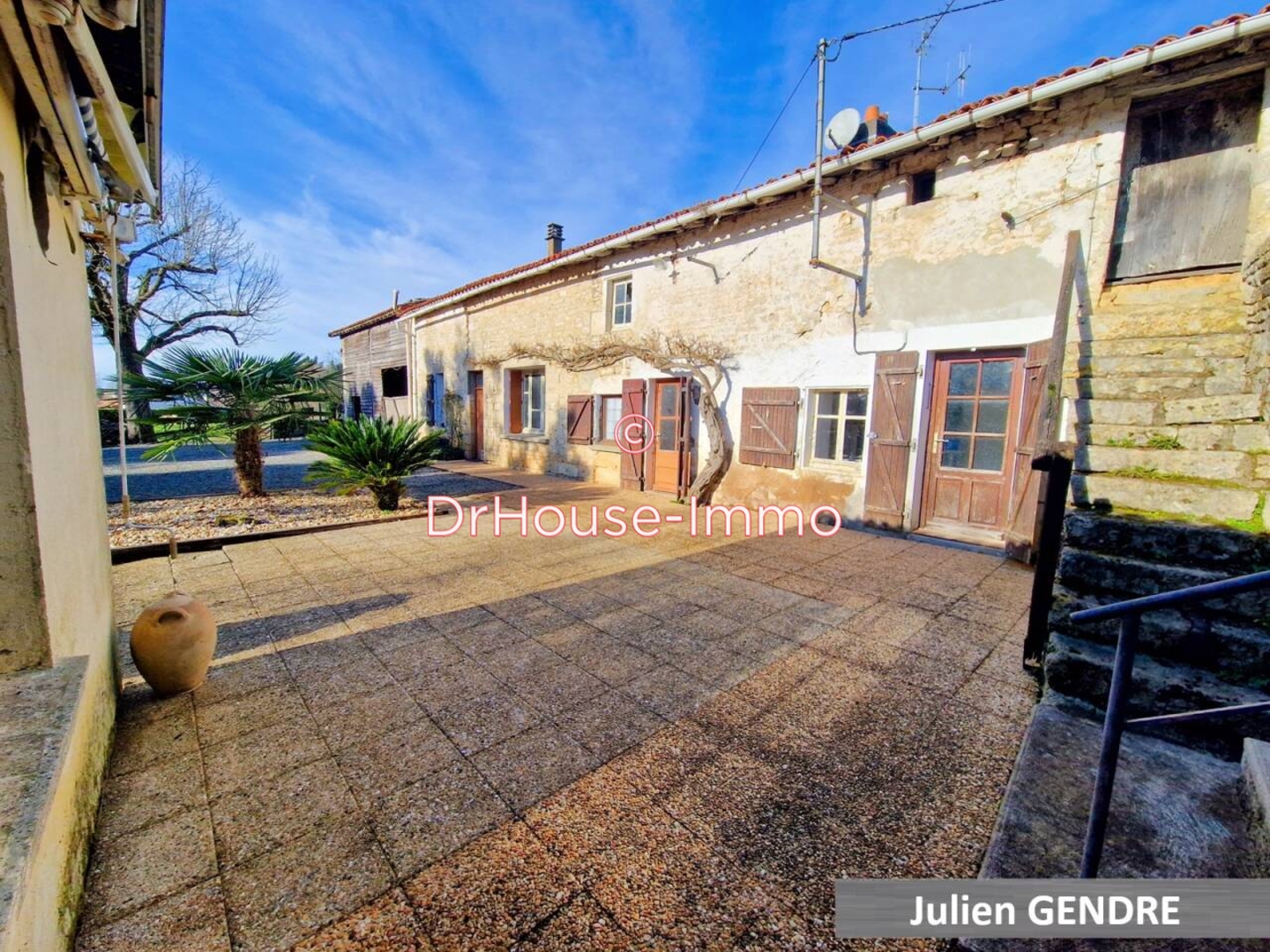 Maison 4 pièces de 100 m² - Marcillé (79500)