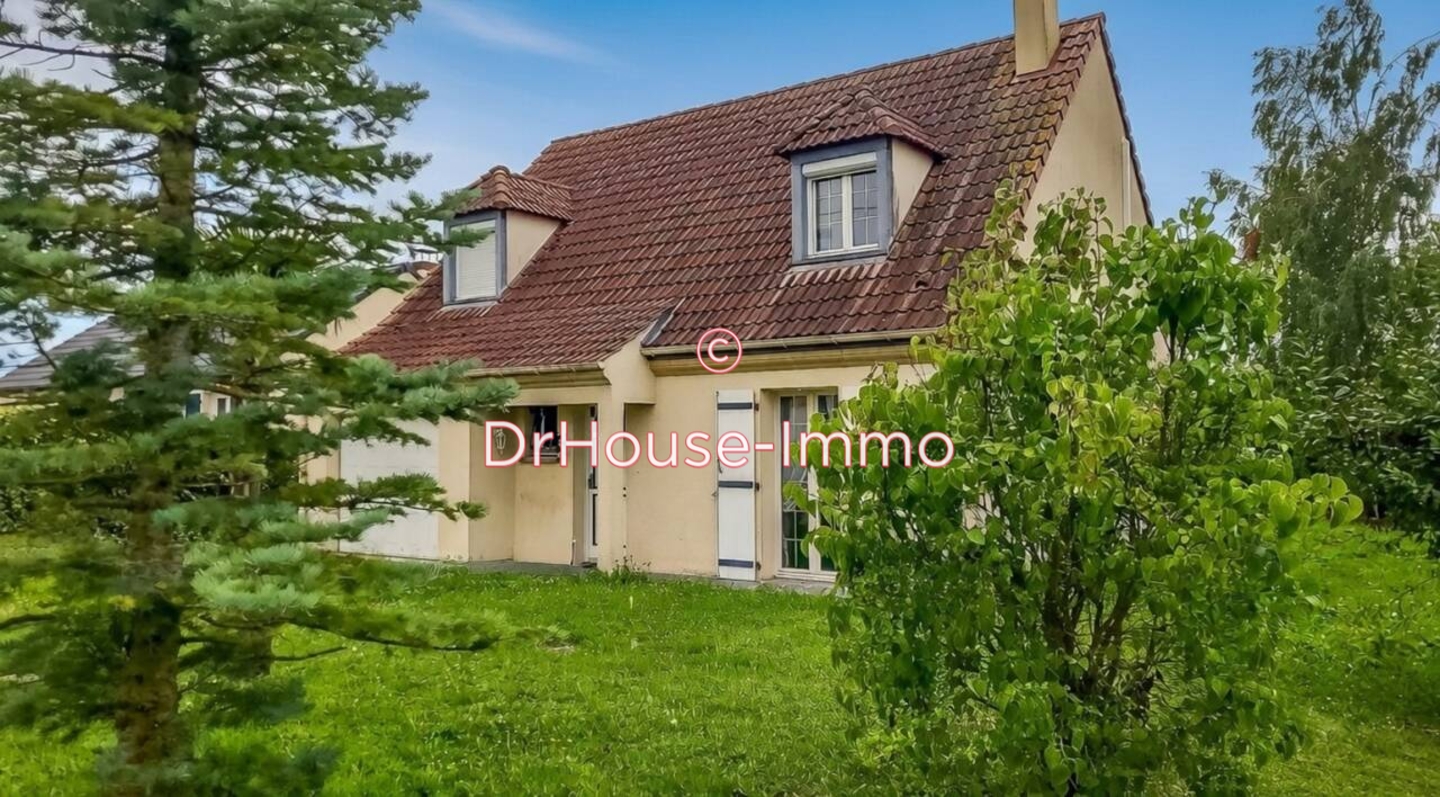 Maison 5 pièces de 98 m² - Dadonville (45300)