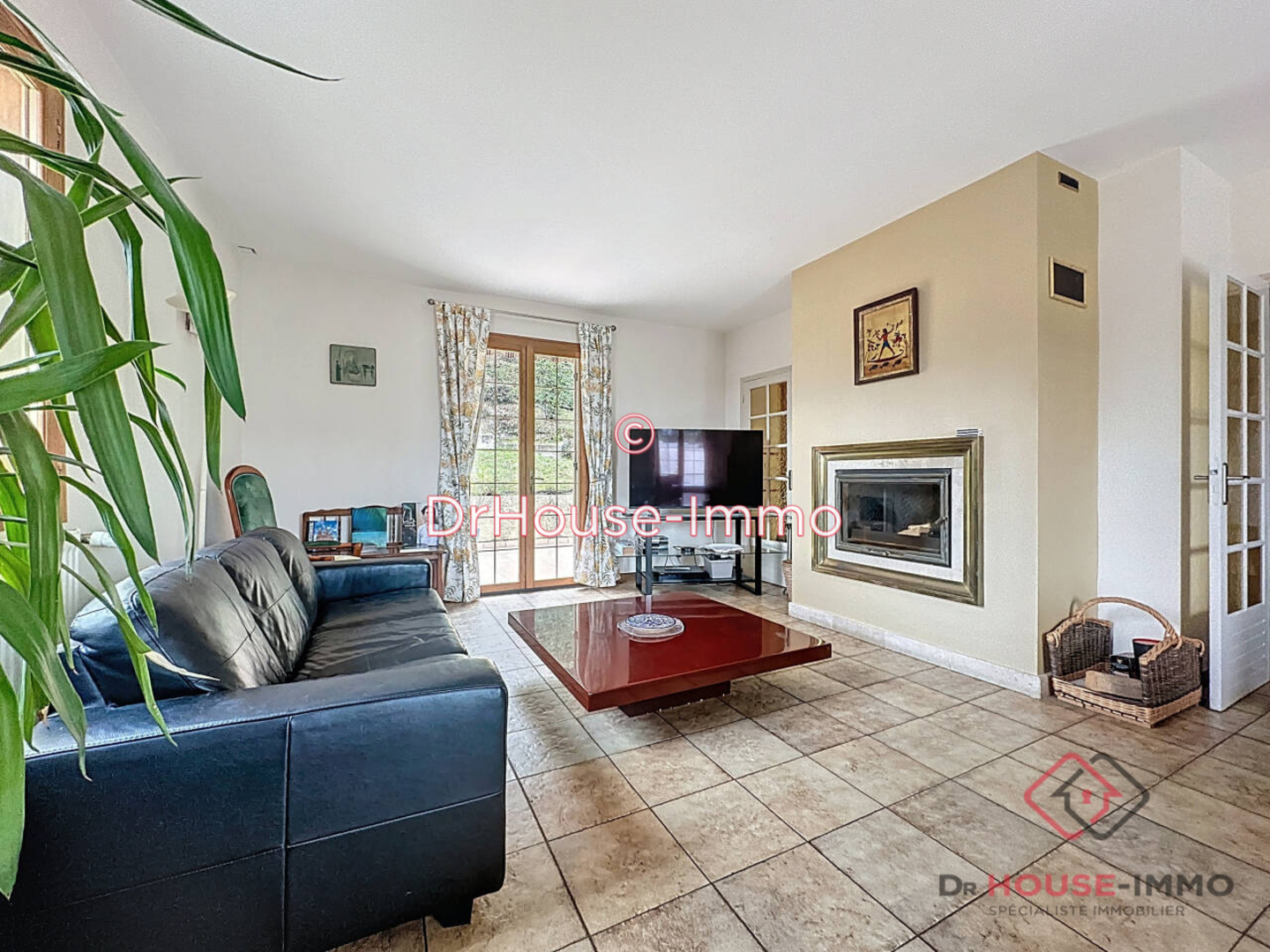 Maison 6 pièces de 154 m² - Périgueux (24000)