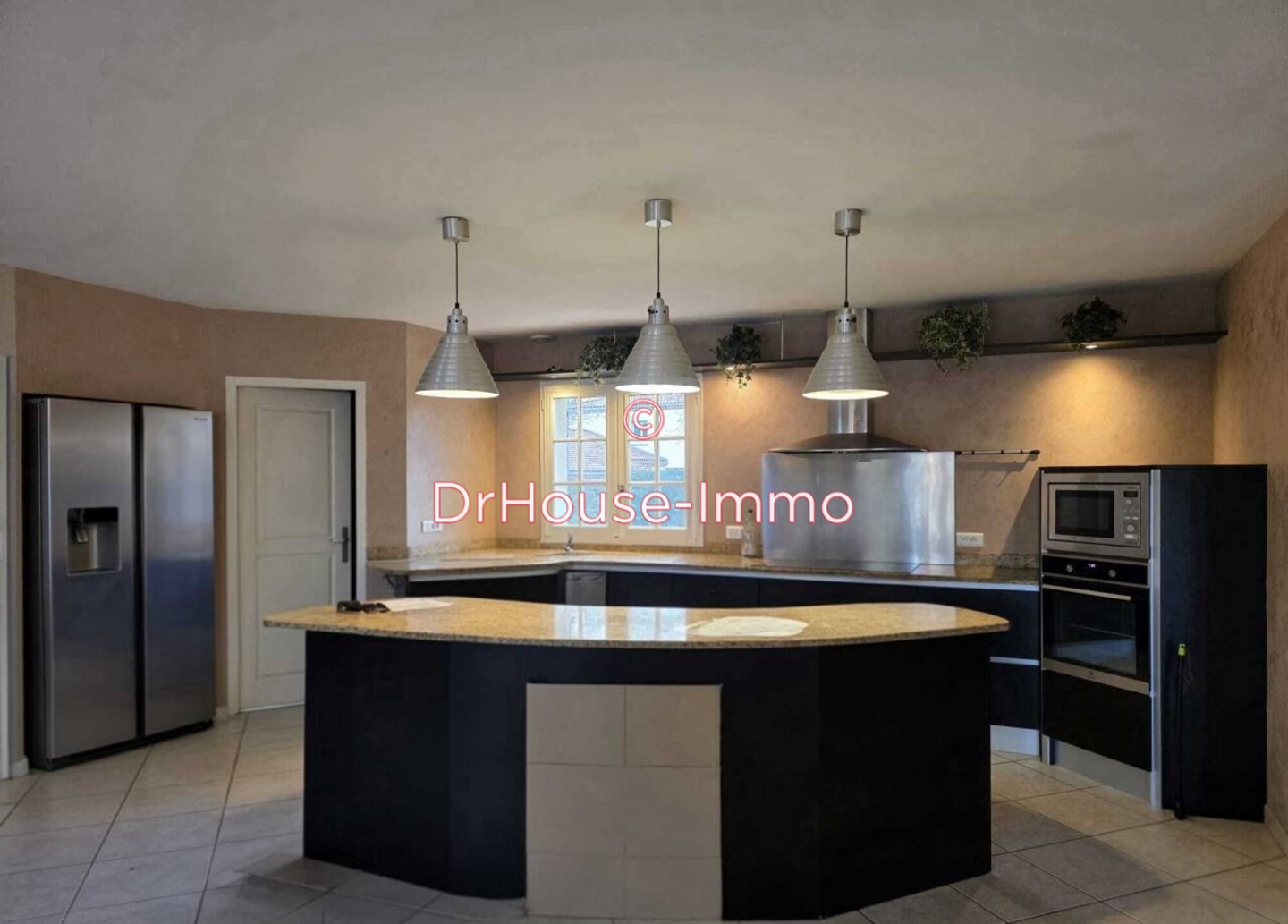 Maison 7 pièces de 178 m² - Roaillan (33210)