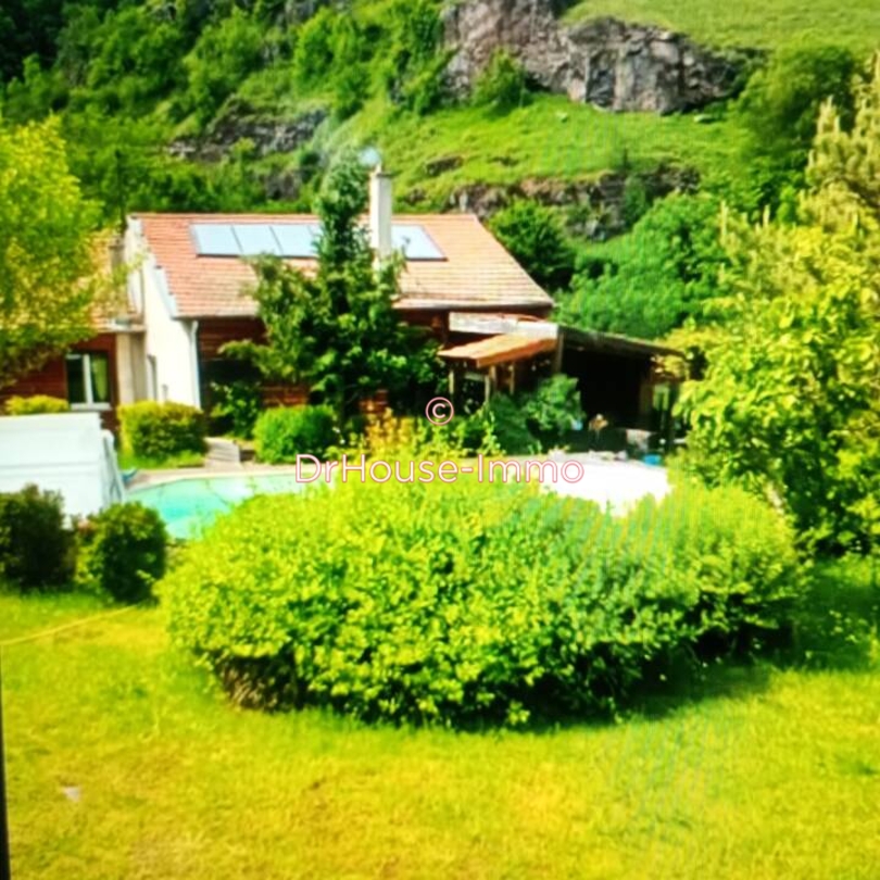 Maison 8 pièces de 163 m² - Saint-Christophe-sur-Dolaison (43370)