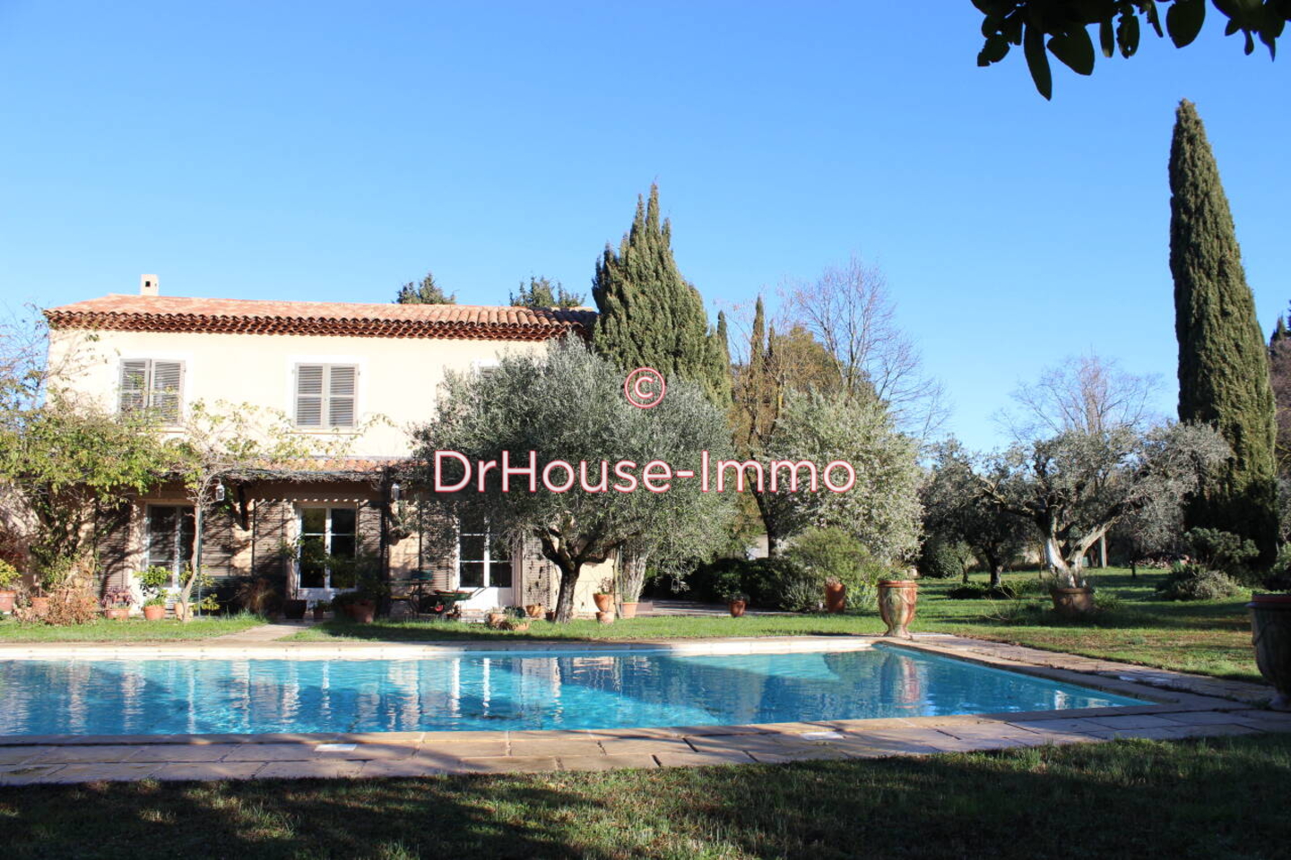 Maison 6 pièces de 209 m² - Martigues (13500)