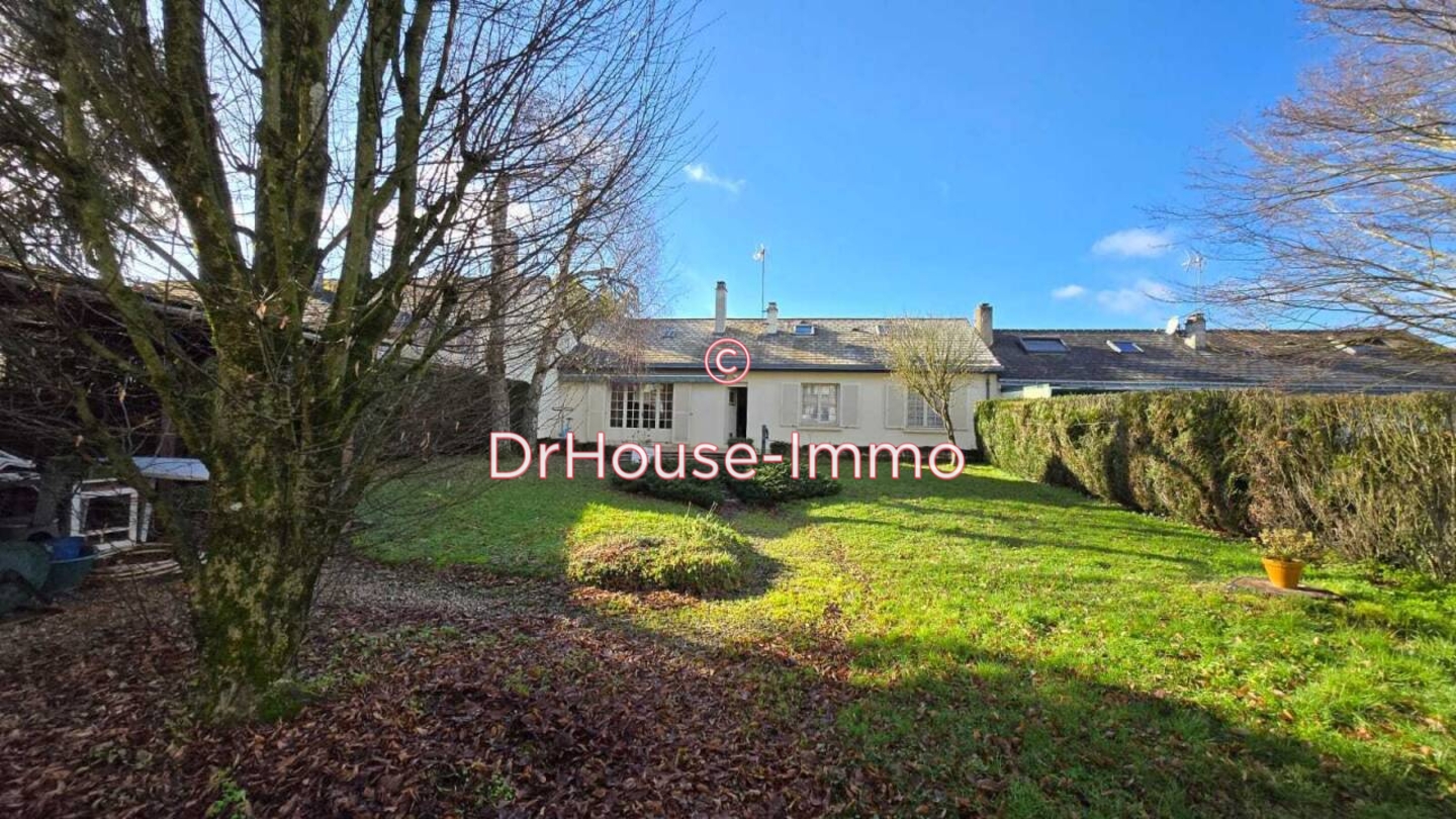 Maison 5 pièces de 107 m² - Saint-Barthélemy-d'Anjou (49124)