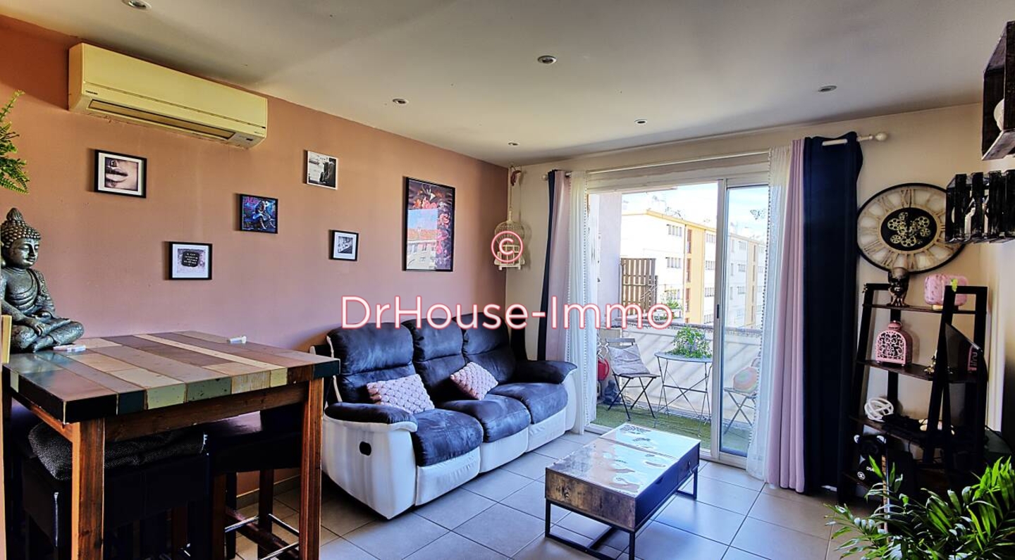 Appartement 3 pièces de 49 m² - La Seyne-sur-Mer (83500)