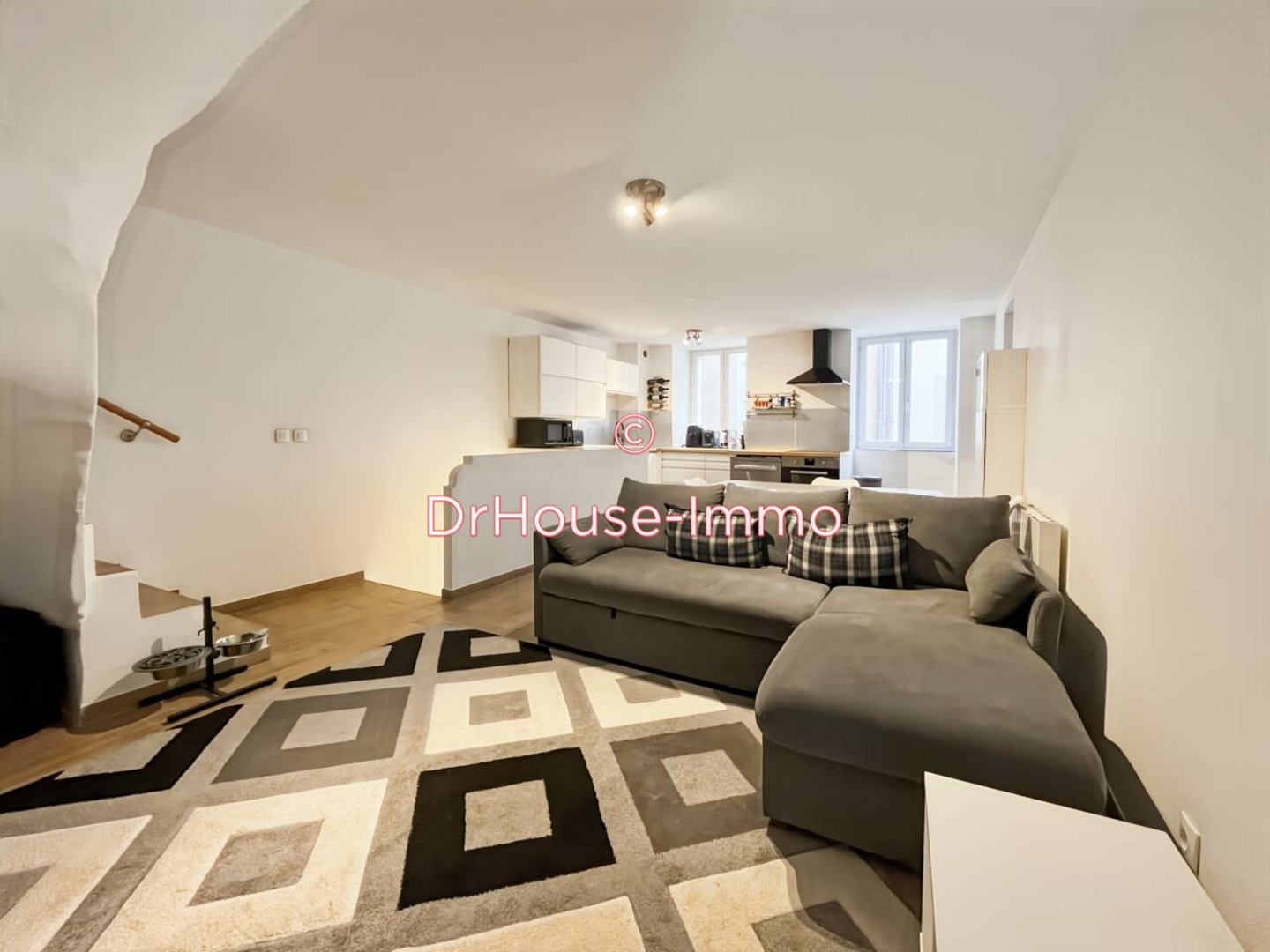 Maison 4 pièces de 76 m² - Flassans-sur-Issole (83340)