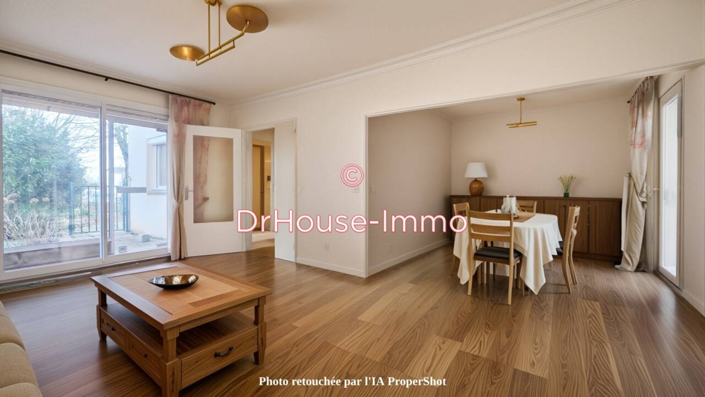 Maison 6 pièces de 121 m² - Nozay (91620)