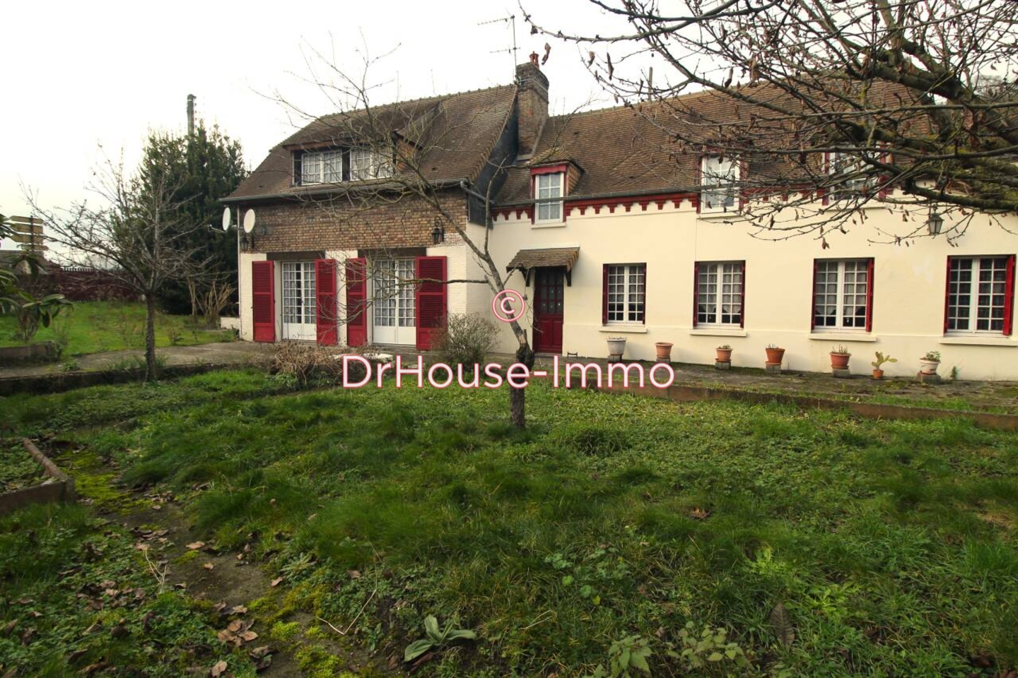 Maison 4 pièces de 135 m² - Andelys (27700)