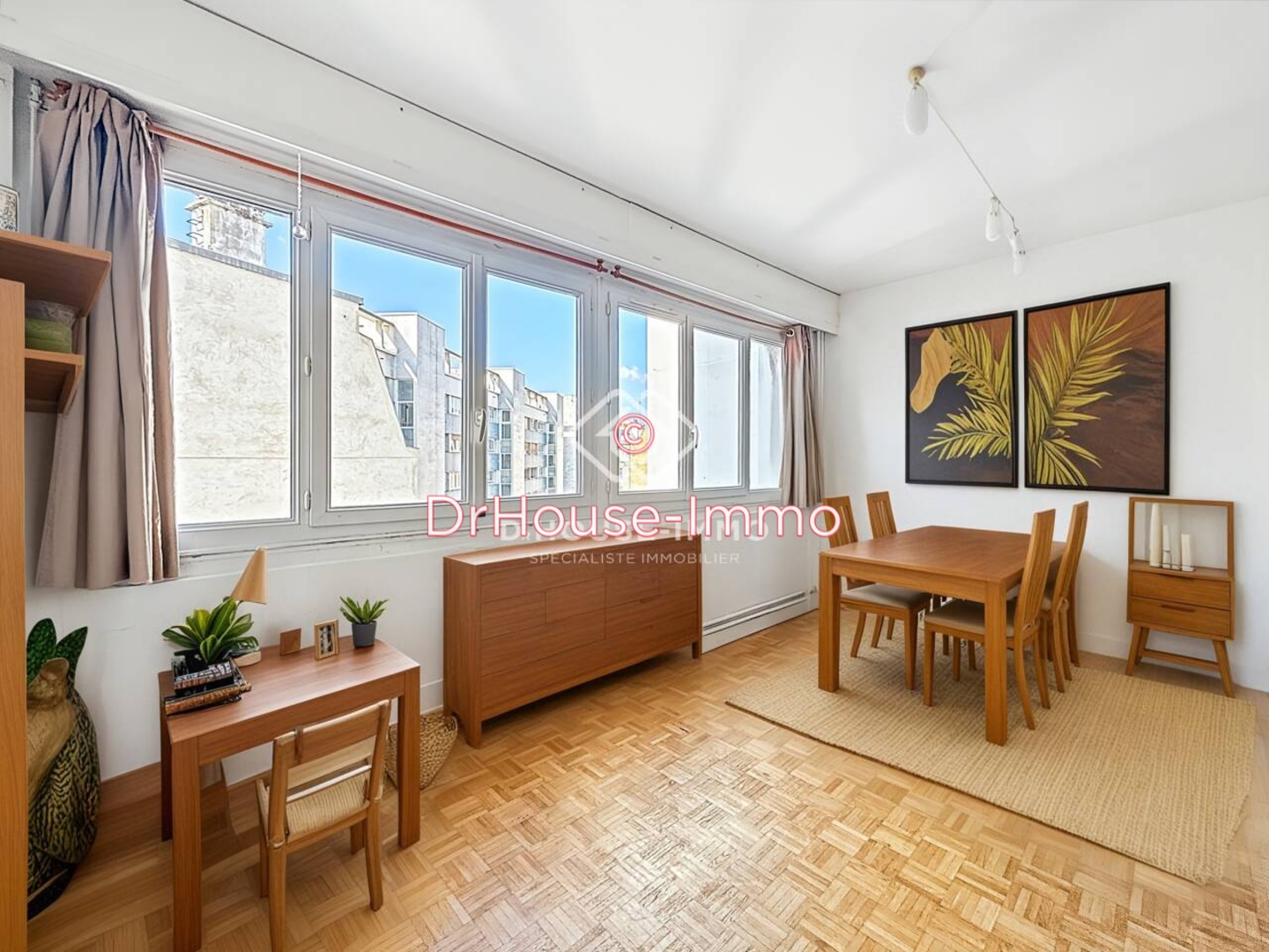 Appartement 2 pièces de 44 m² - Paris (75016)