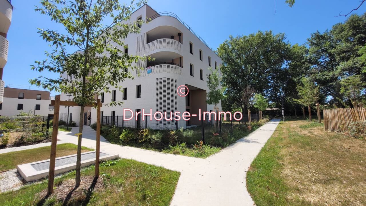 Appartement 4 pièces de 101 m² - Pessac (33600)