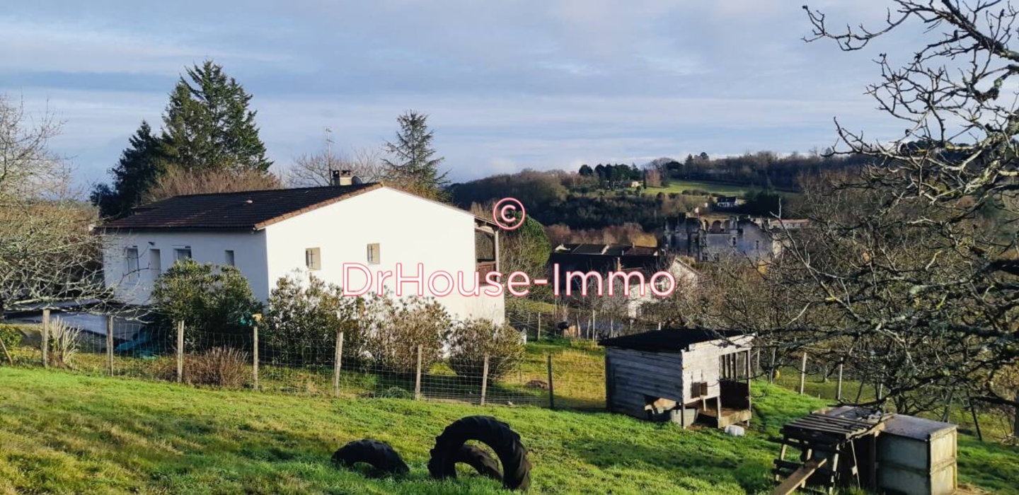 Maison 7 pièces de 155 m² - Villamblard (24140)