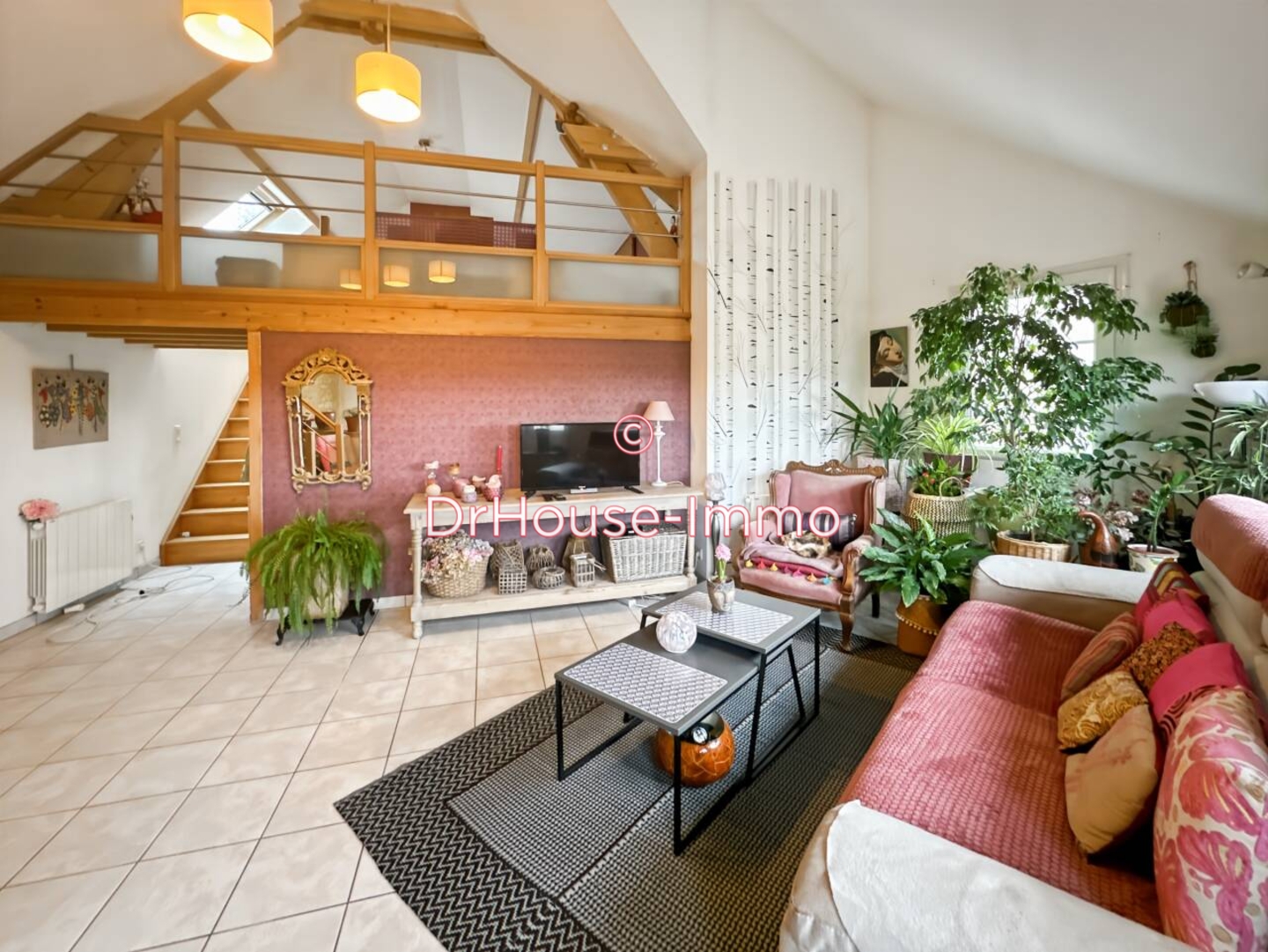 Maison 8 pièces de 126 m² - Villaines-la-Carelle (72600)