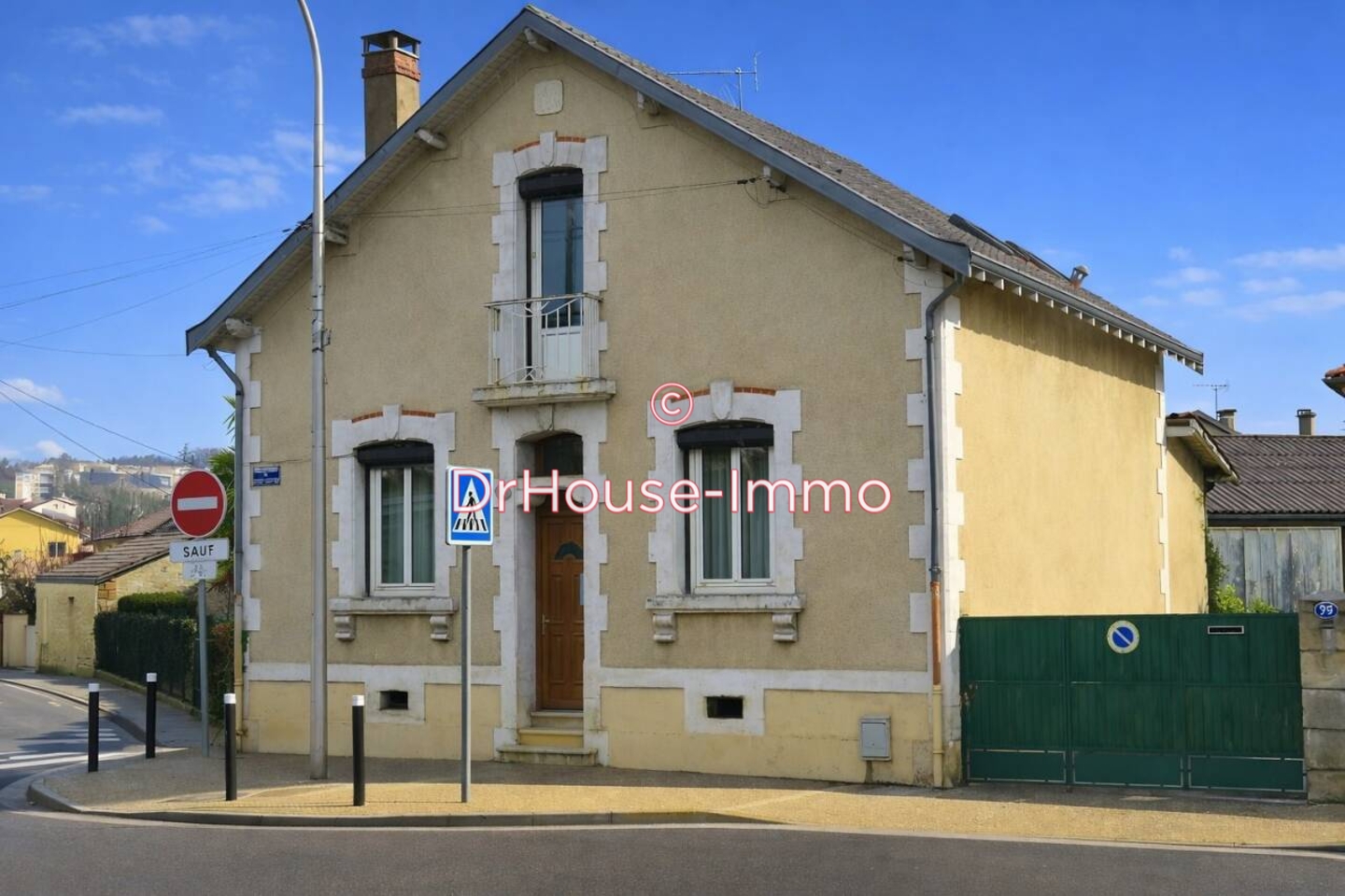 Maison 6 pièces de 128 m² - Périgueux (24000)