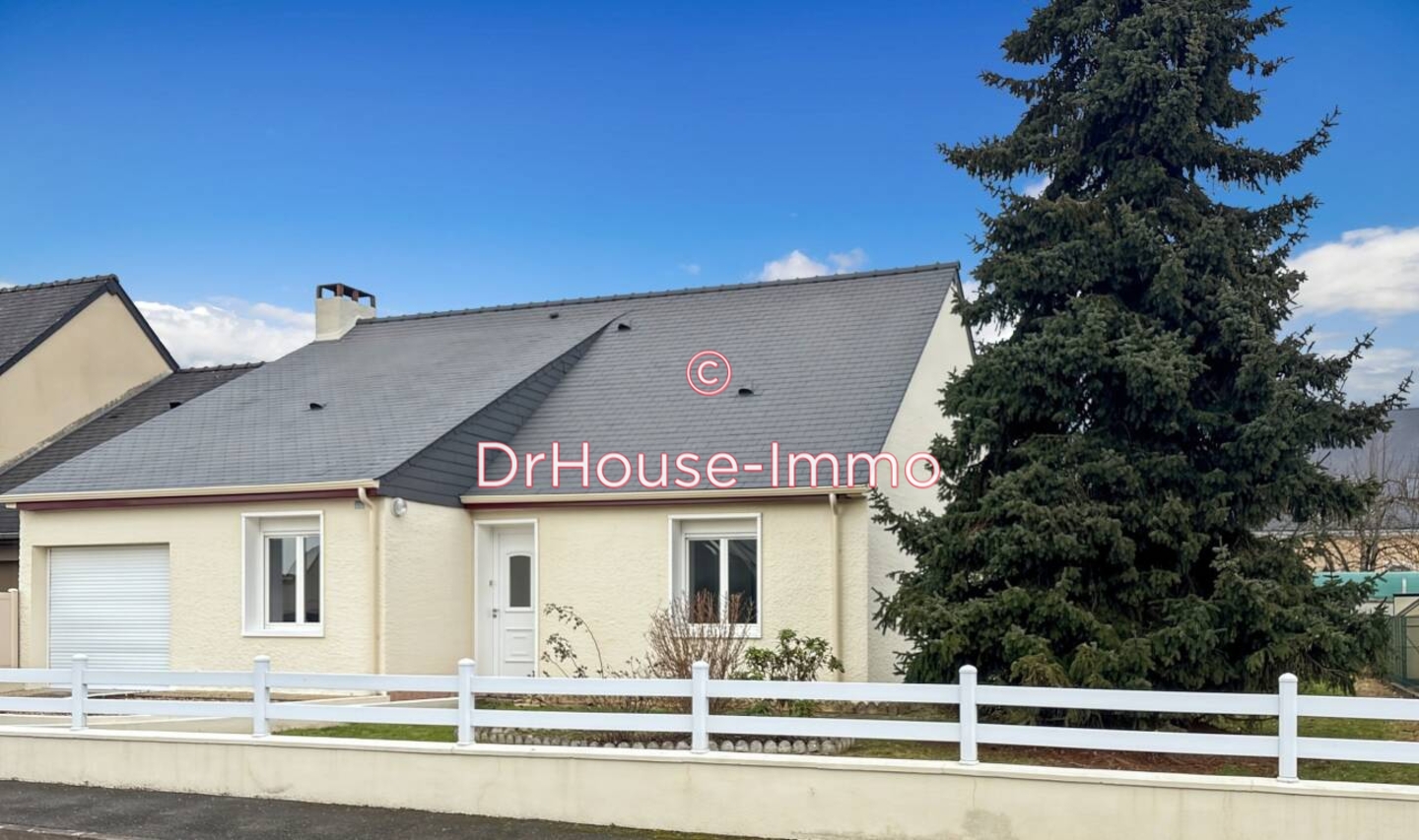 Maison 3 pièces de 80 m² - Écommoy (72220)