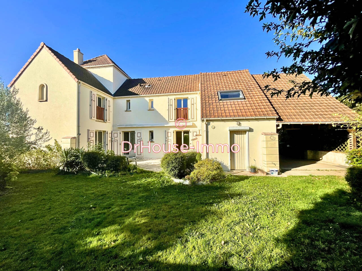 Maison 5 pièces de 140 m² - Montévrain (77144)