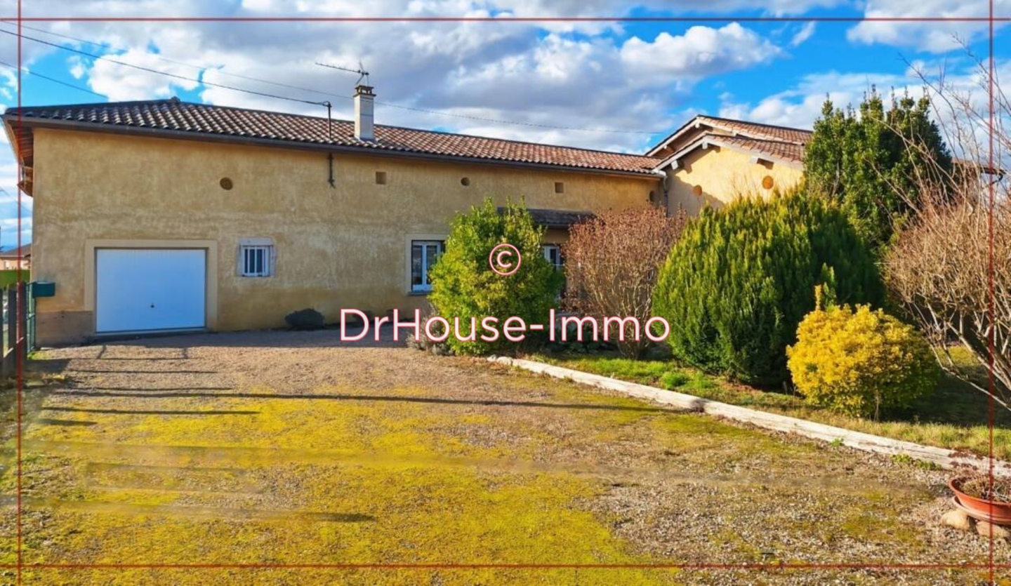 Maison 3 pièces de 98 m² - Savigneux (01480)