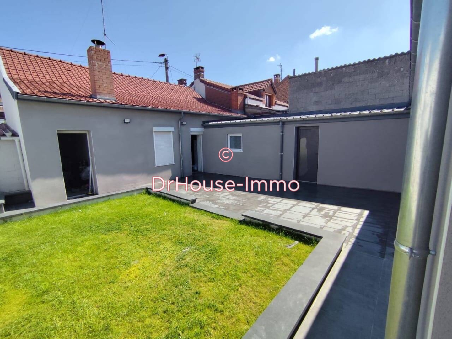 Maison 8 pièces de 160 m² - Marly (59770)