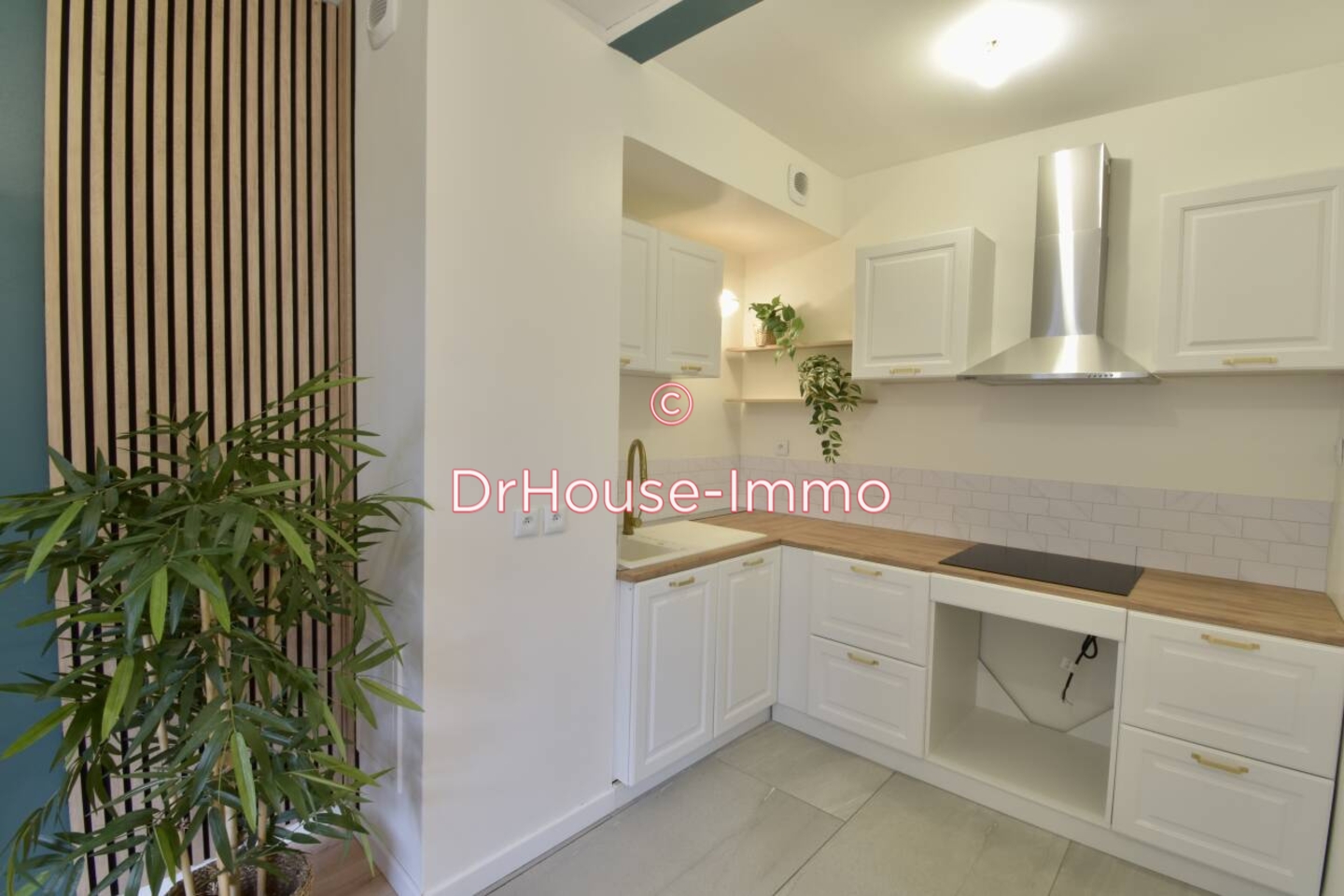 Appartement 3 pièces de 61 m² - Corbeil-Essonnes (91100)