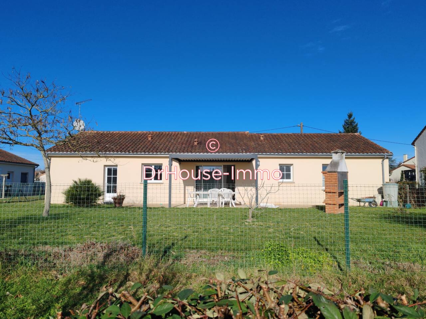 Maison 6 pièces de 103 m² - Port-de-Piles (86220)
