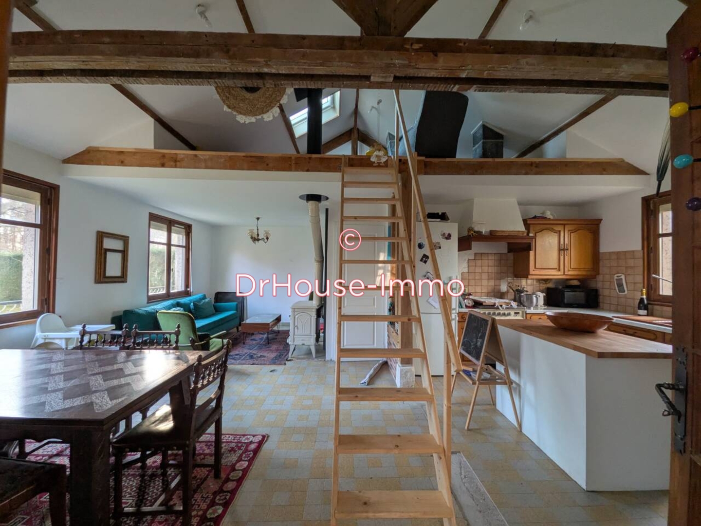 Maison 5 pièces de 84 m² - Saint-Pierre-de-Salerne (27800)