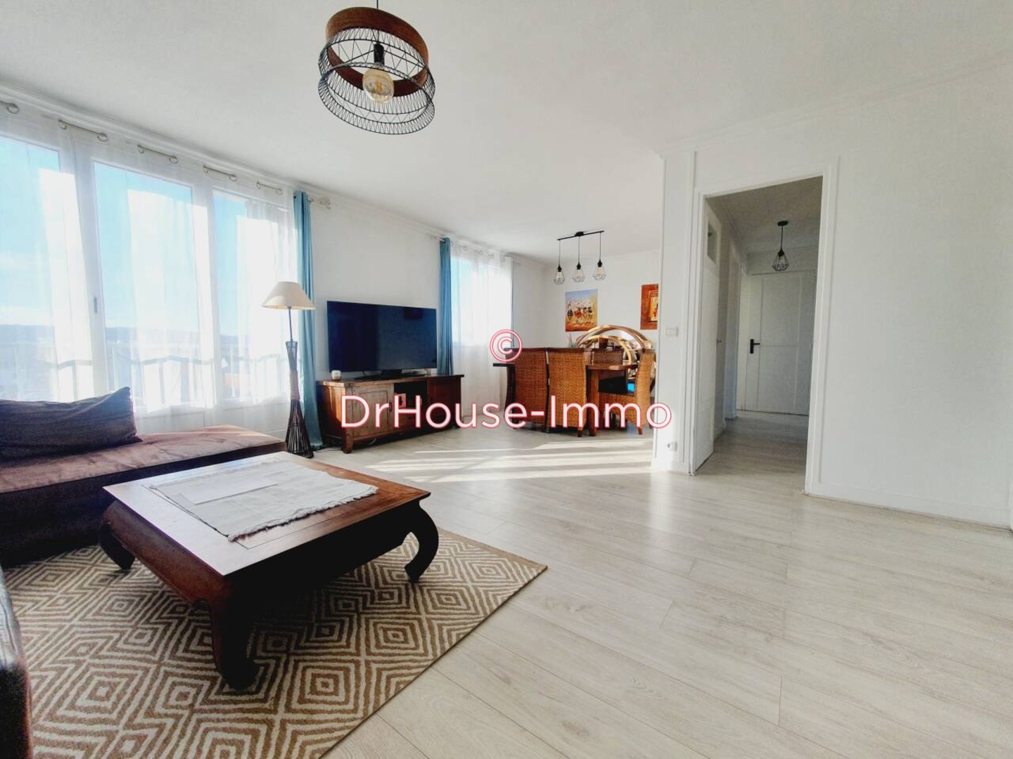 Appartement 5 pièces de 77 m² - Rueil-Malmaison (92500)