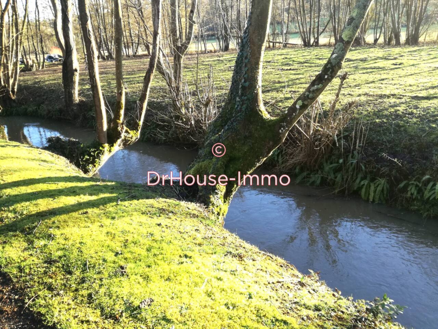 Maison 5 pièces de 70 m² - Livet-sur-Authou (27800)