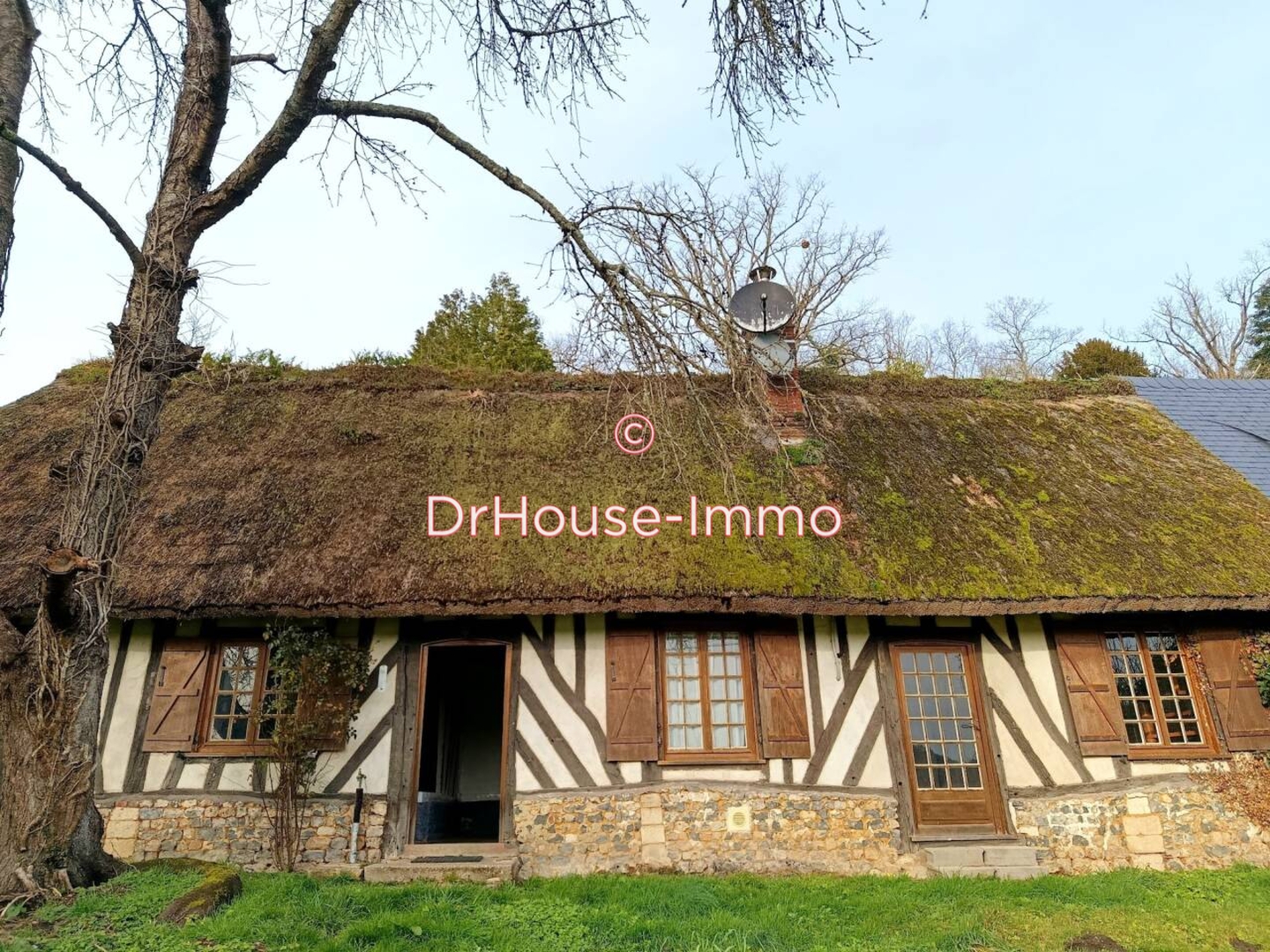 Maison 5 pièces de 70 m² - Livet-sur-Authou (27800)