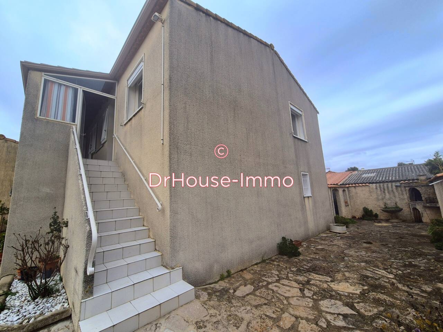 Maison 3 pièces de 65 m² - Saint-Nazaire-de-Pézan (34400)