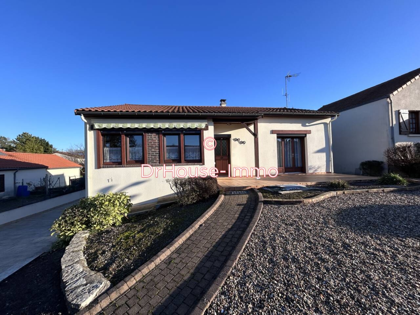 Maison 4 pièces de 113 m² - Loudun (86200)