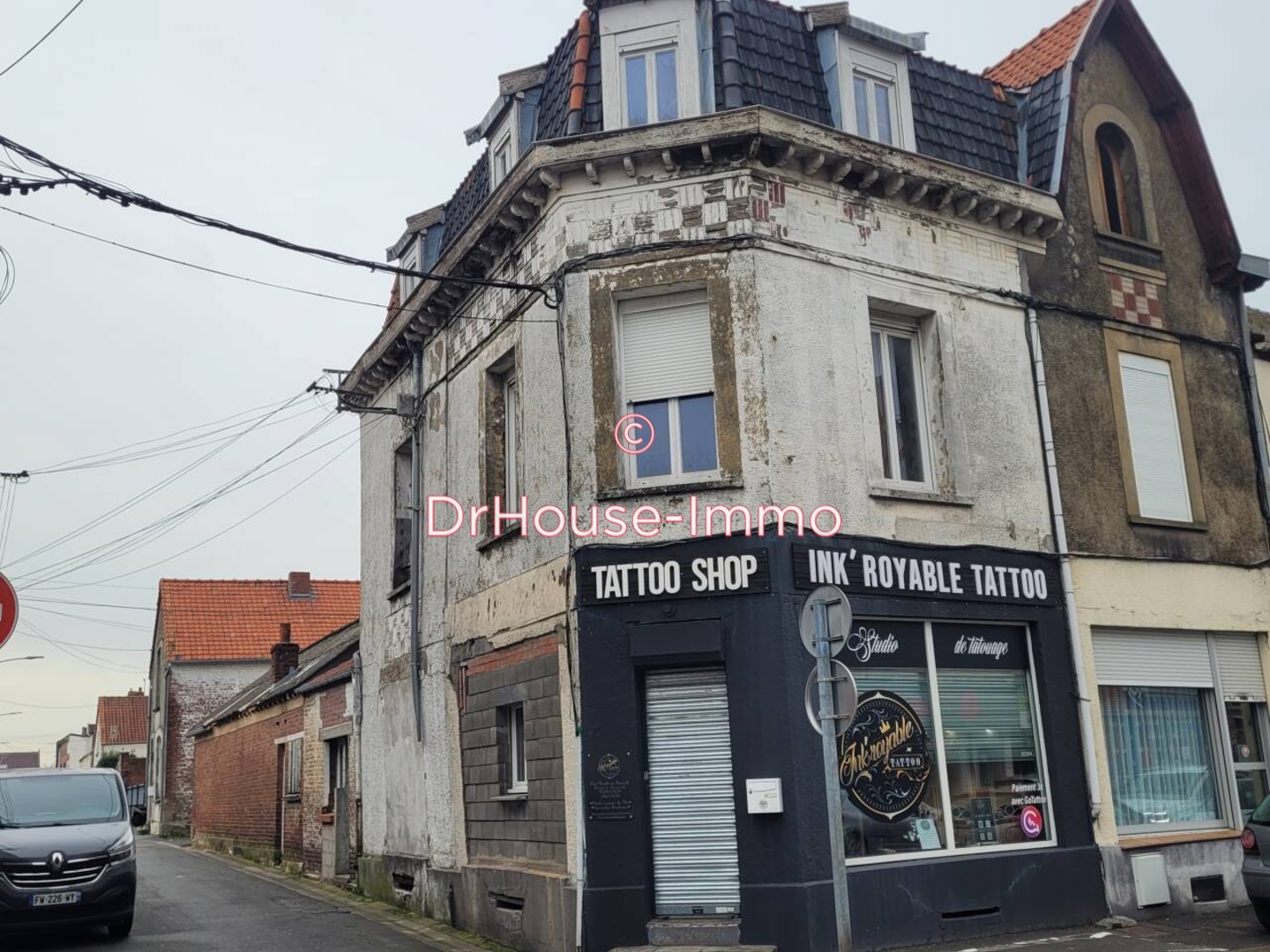 Immeuble 3 pièces de 170 m² - Bruay-la-Buissière (62700)