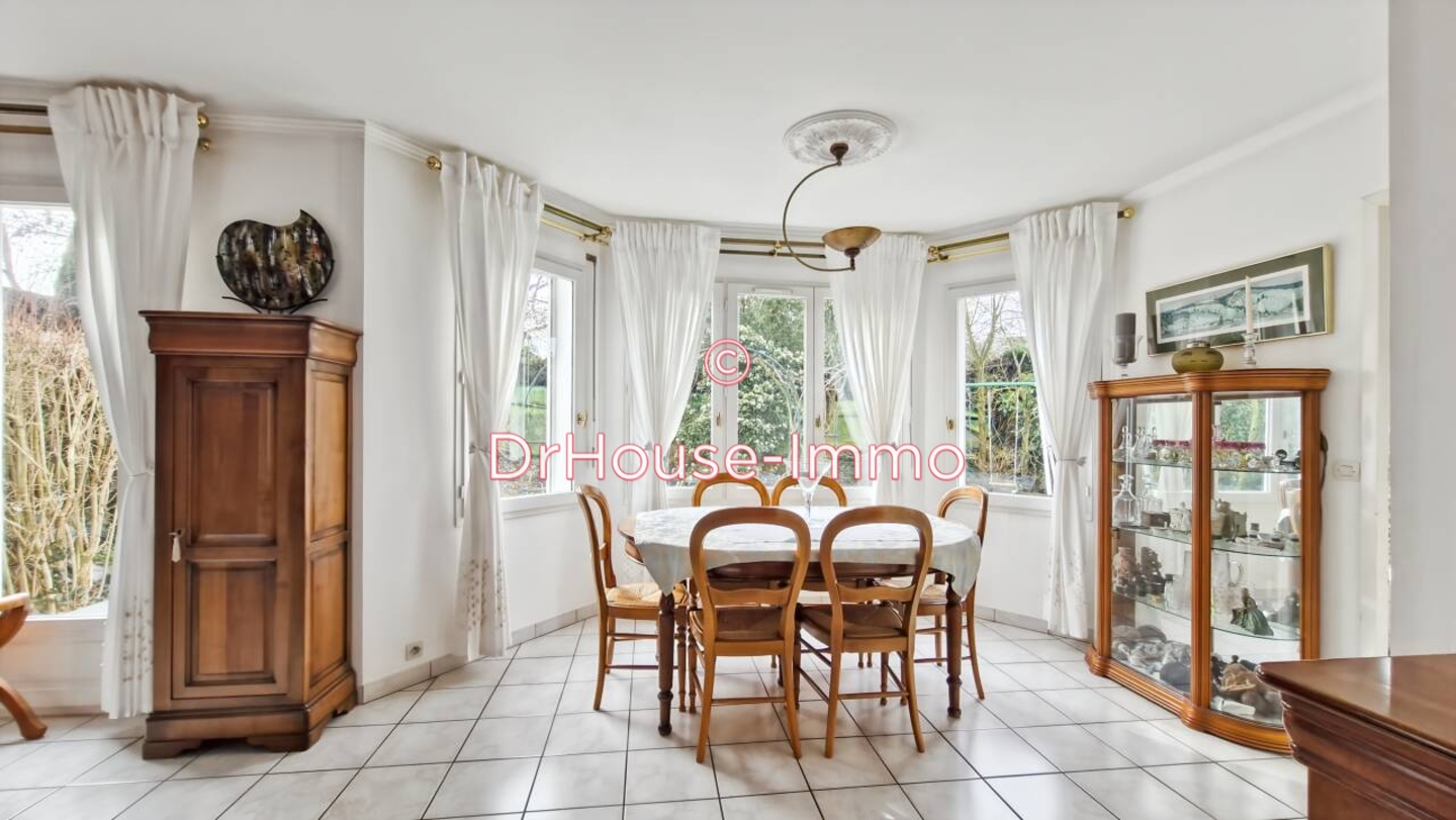 Maison 7 pièces de 157 m² - Achères (78260)