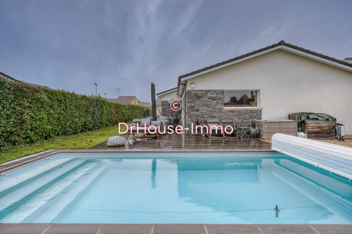 Maison 6 pièces de 153 m² - Coutras (33230)