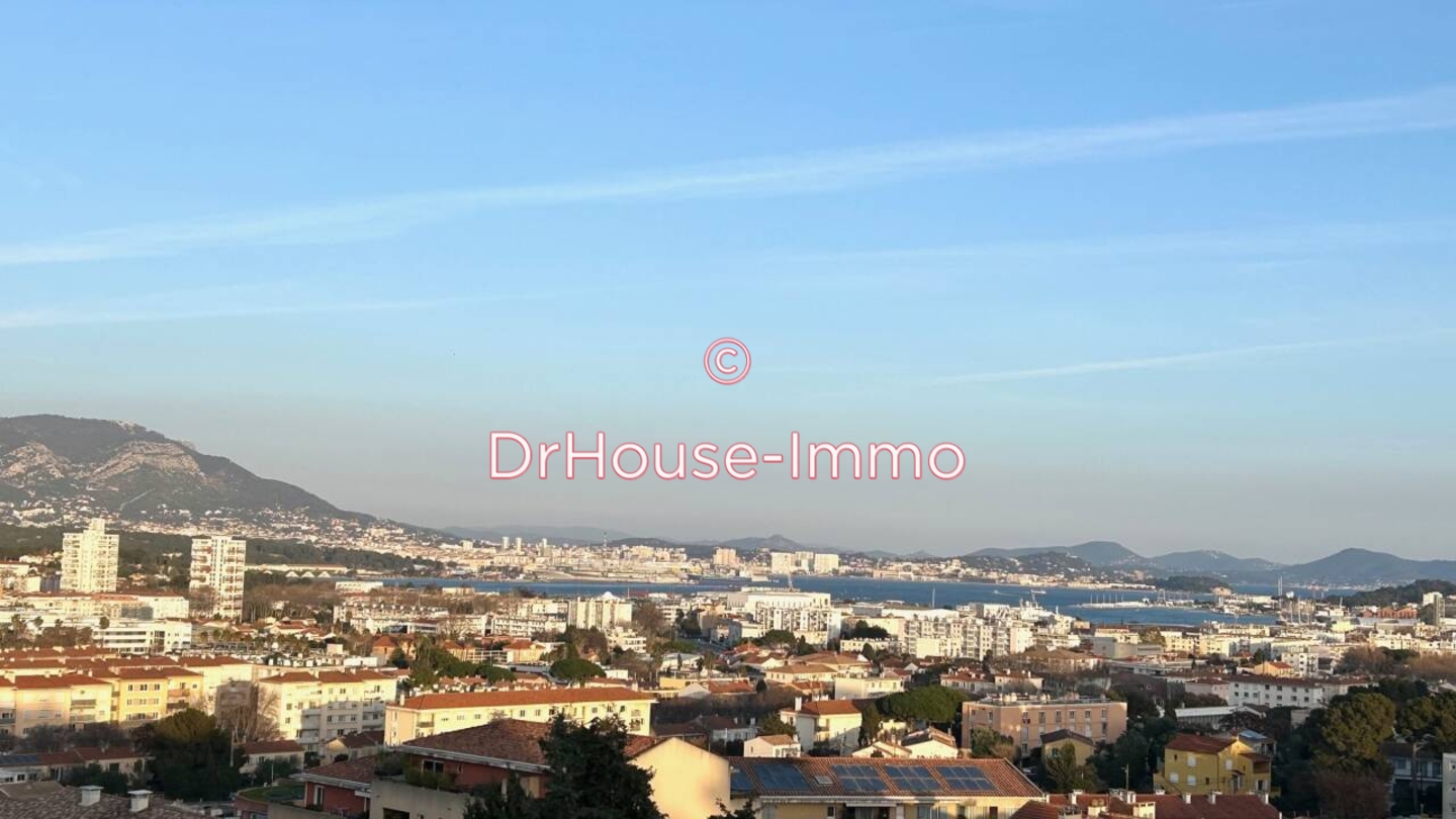 Appartement 3 pièces de 65 m² - La Seyne-sur-Mer (83500)