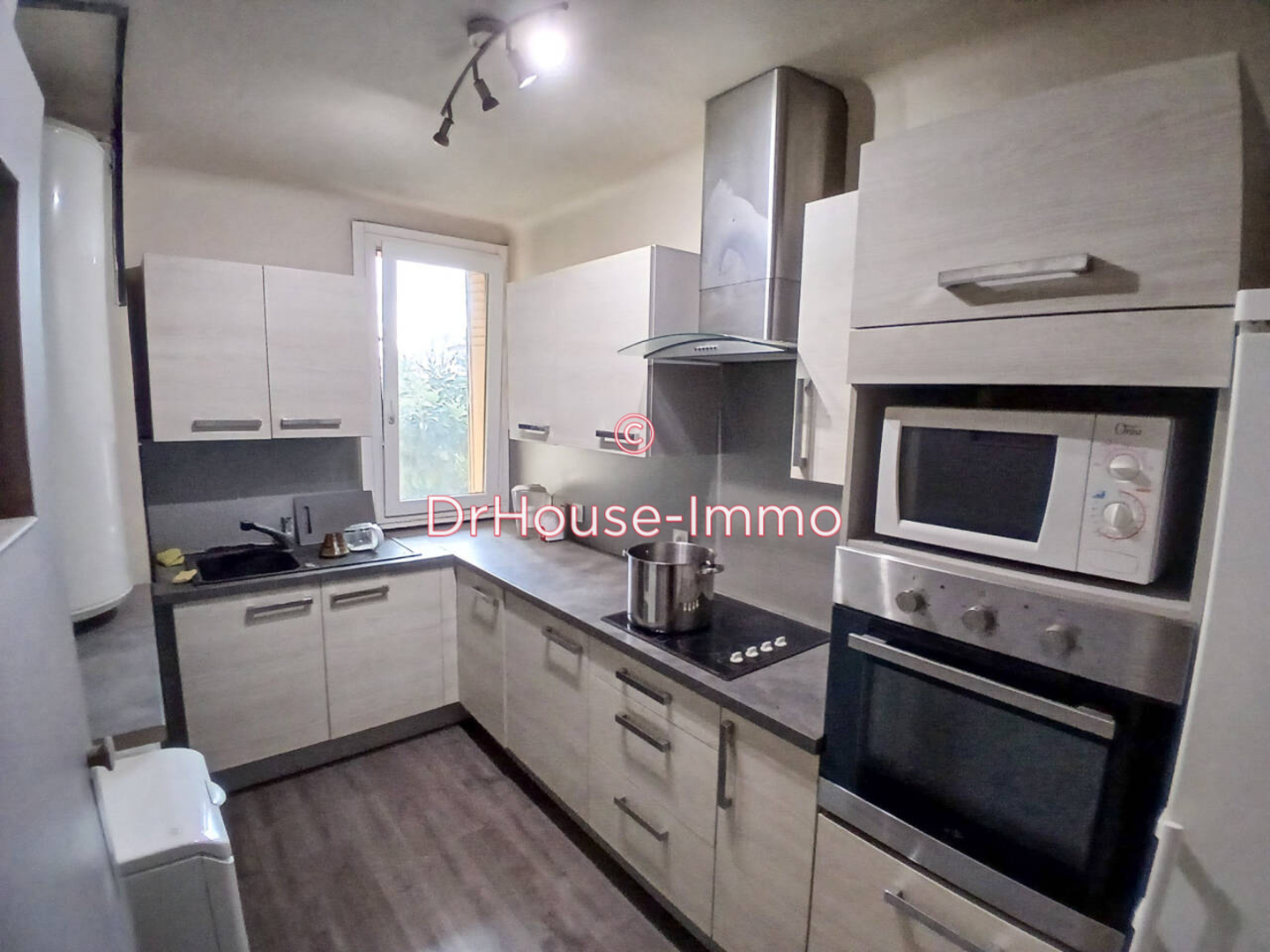 Appartement 3 pièces de 56 m² - Marseille (13013)