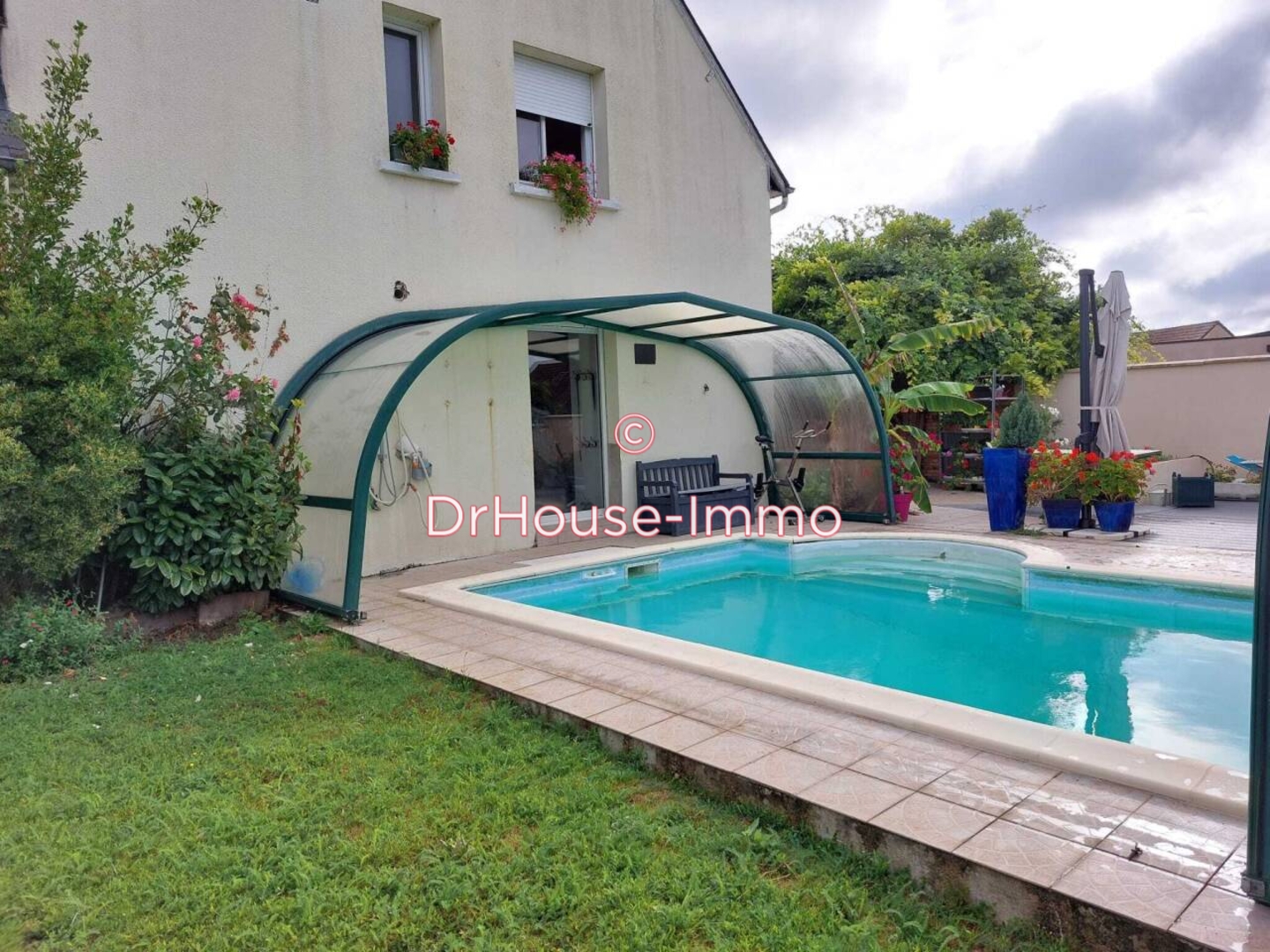 Maison 8 pièces de 135 m² - Saint-Gervais-en-Belin (72220)