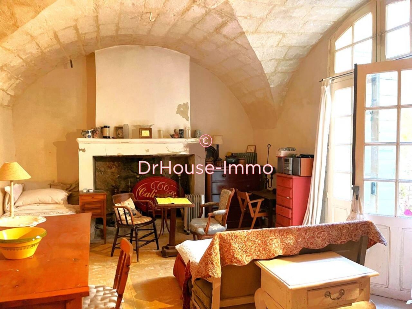 Appartement 1 pièce de 27 m² - Uzès (30700)